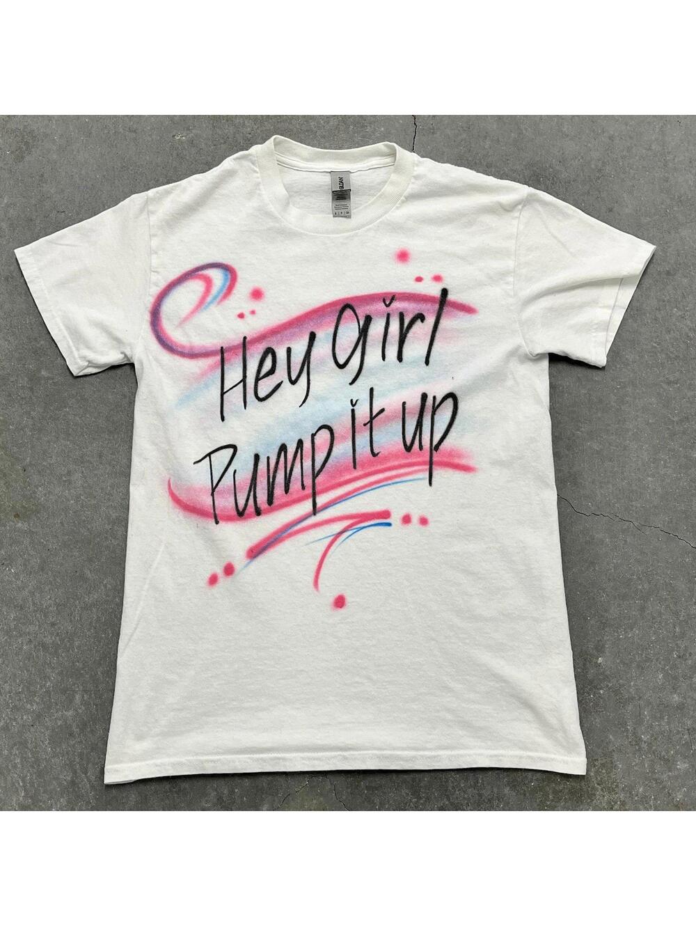 Gildan Pump it Up Design T Shirt